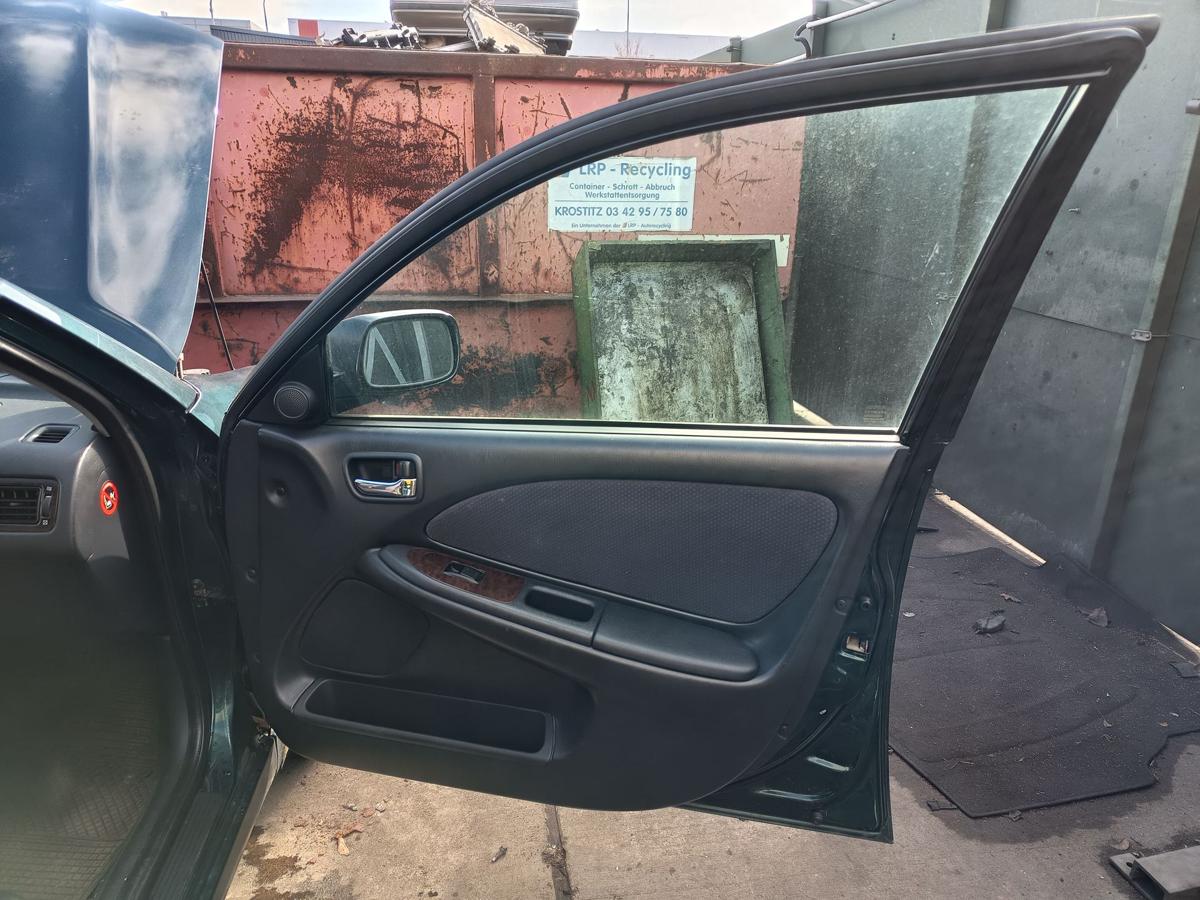 Toyota Avensis T22 original T&uuml;r Roht&uuml;r vorne rechts 6S3 Gr&uuml;n Baujahr 2001