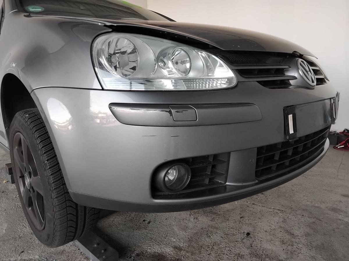 VW Golf 5 1K original Stoßstange Stoßfänger vorn mit SRA BJ2006 LA7T unitedgrey