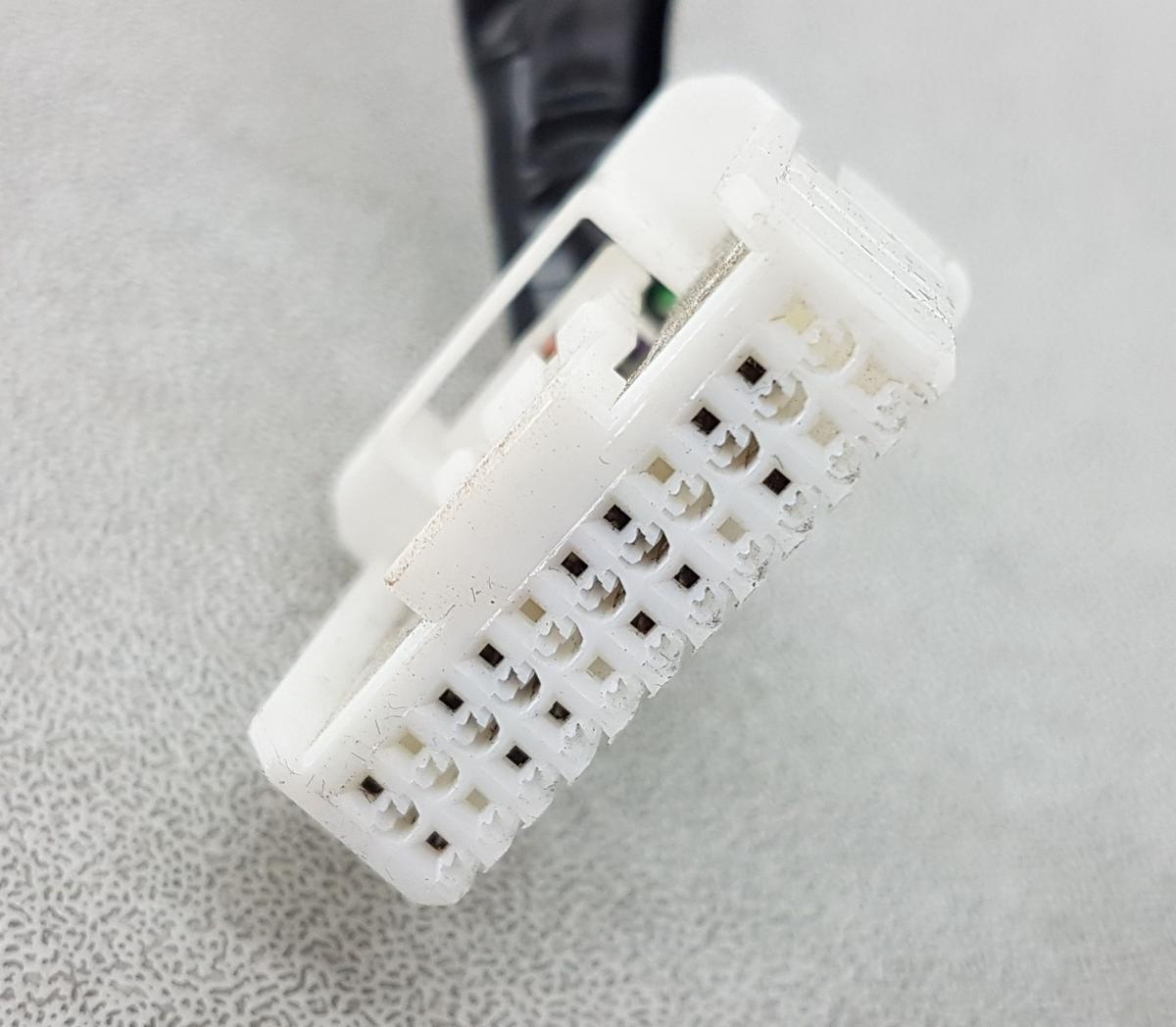 Tesla Model X Au&szlig;enspiegel links in PPSW White Water Pearl Bj2022 elek 13 Pins