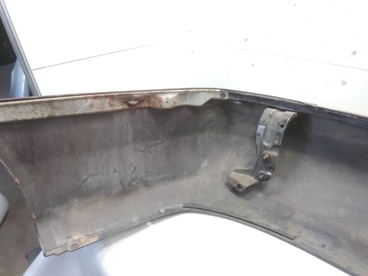 Mitsubishi Galant 7 E50 Sto&szlig;f&auml;nger Sto&szlig;stange hinten weinrot Flie&szlig;heck BJ1995