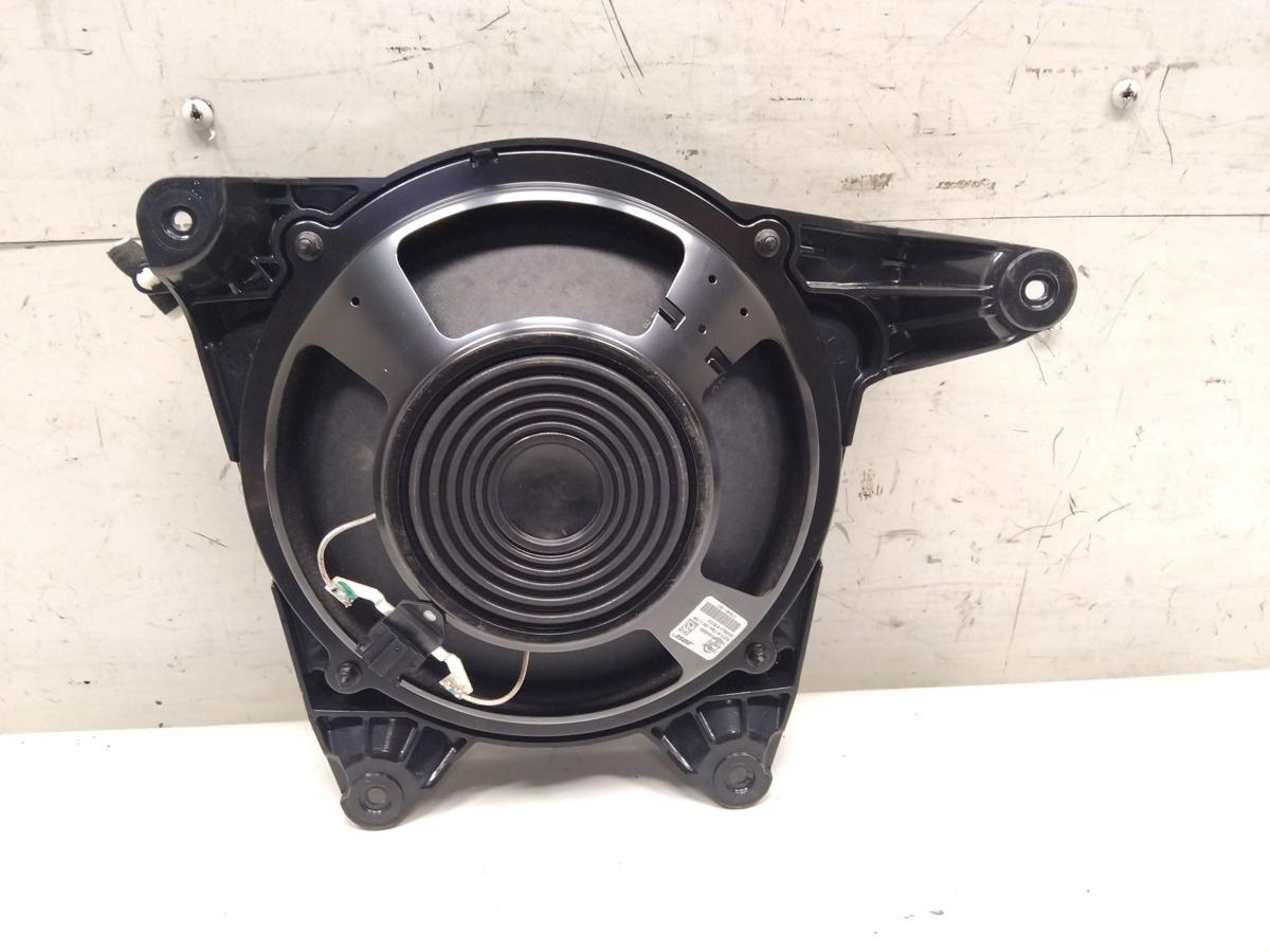 Audi A8 D4 4H original Subwoofer inkl. 2 Surroundlautsprecher hinten Bose BJ2015