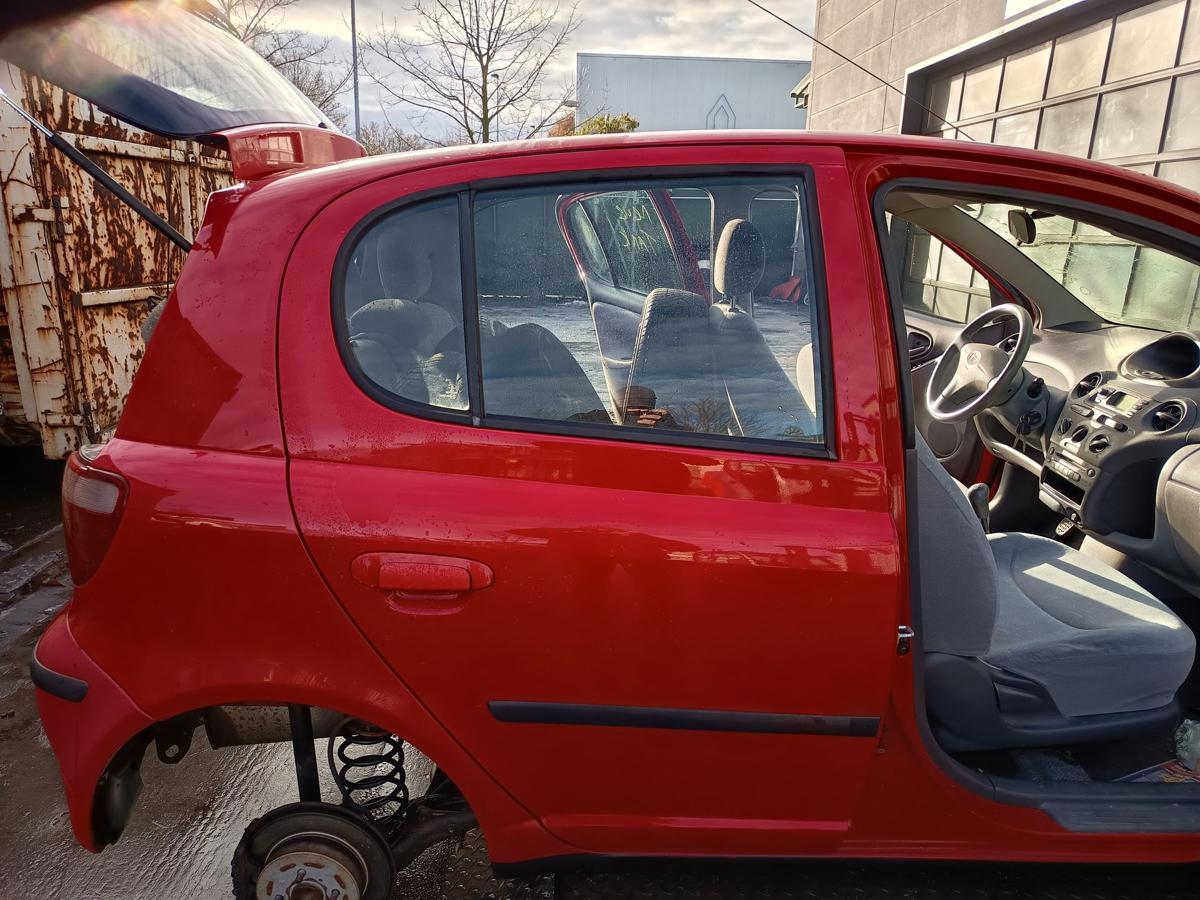 Toyota Yaris XP10 original T&uuml;r hinten rechts Fond 3P0 Vulkanrot Bj 2001