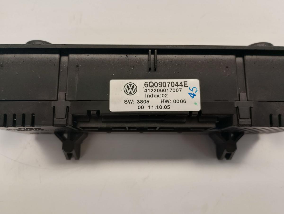 VW Polo 9N2 orig Bedienelement Heizungsbet&auml;tigung/Klimaautomatik Bj 2005