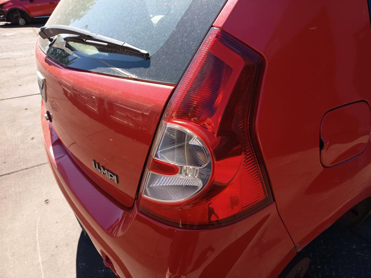 Dacia Sandero original R&uuml;ckleuchte rechts Baujahr 2009