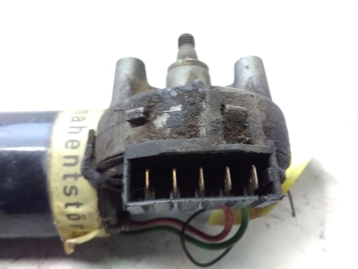 Audi 100 C4 Wischermotor vorn 0390241330 BOSCH ohne Wischergestänge BJ1992 Audi 100 C4 Wischermotor vorn 0390241330 BOSCH ohne Wischergestänge BJ1992