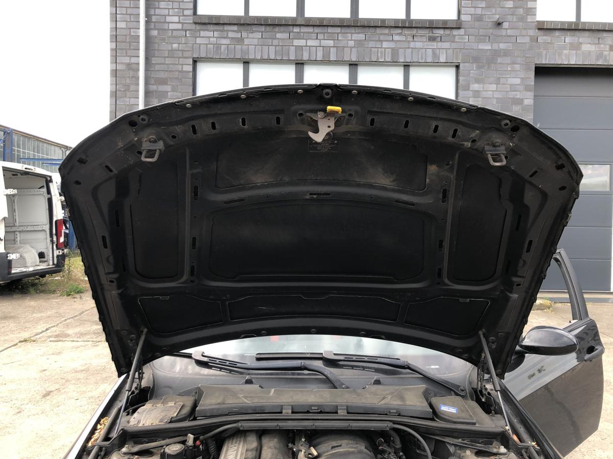 BMW 3er E90 Motorhaube Haube Frontklappe Frontdeckel schwarz II 668