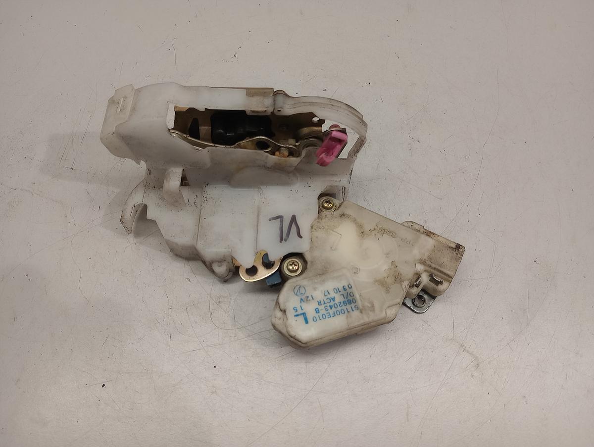 Subaru Impreza GD GG orig Türschloss vorne links mit ZV 61100FE010 Bj 2004