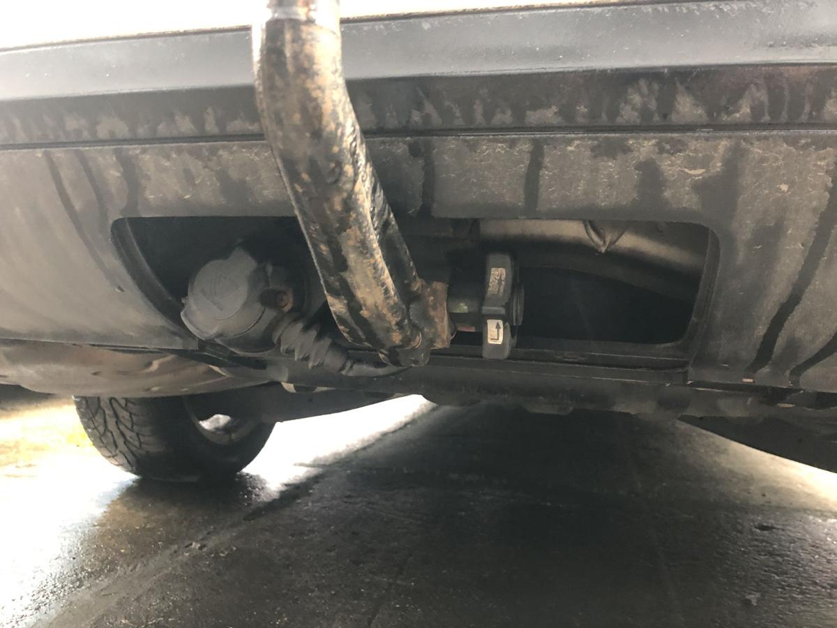 VW Passat 3C B6 Variant Sto&szlig;f&auml;nger hinten Hecksch&uuml;rze mit PDC AHK Klappe LA7W