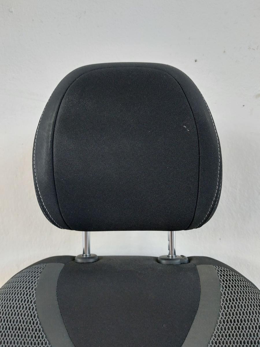 Citroen C4 II Typ N Sitz vorn links Fahrersitz Stoff mit Heizung Autositz OEM