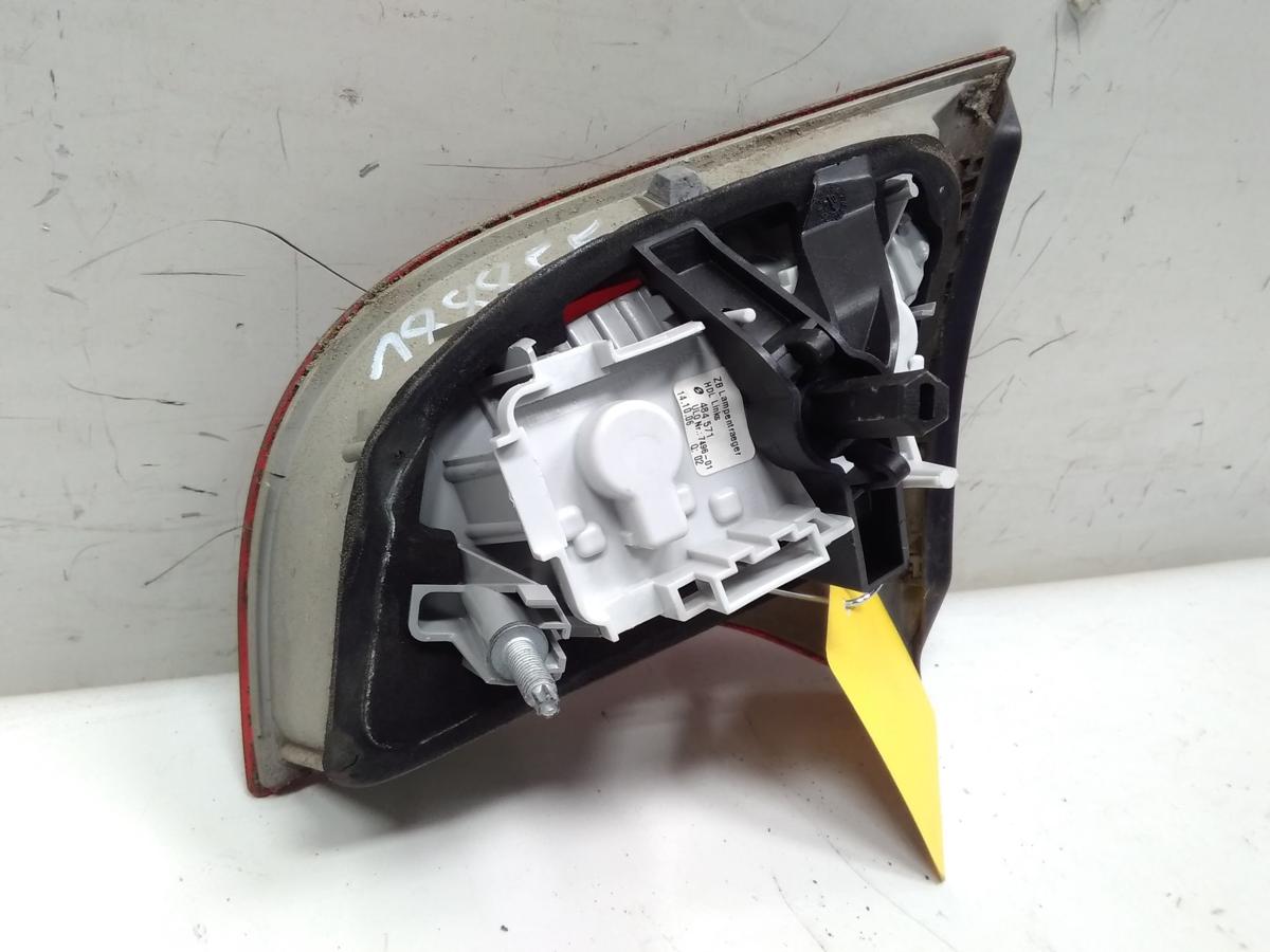 Audi A4 8E B7 Facelift original Rückleuchte Heckleuchte links innen Avant BJ2006