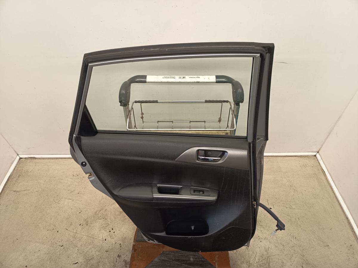 Subaru Impreza original T&uuml;r hinten links C3S Spark Silver Baujahr 2010