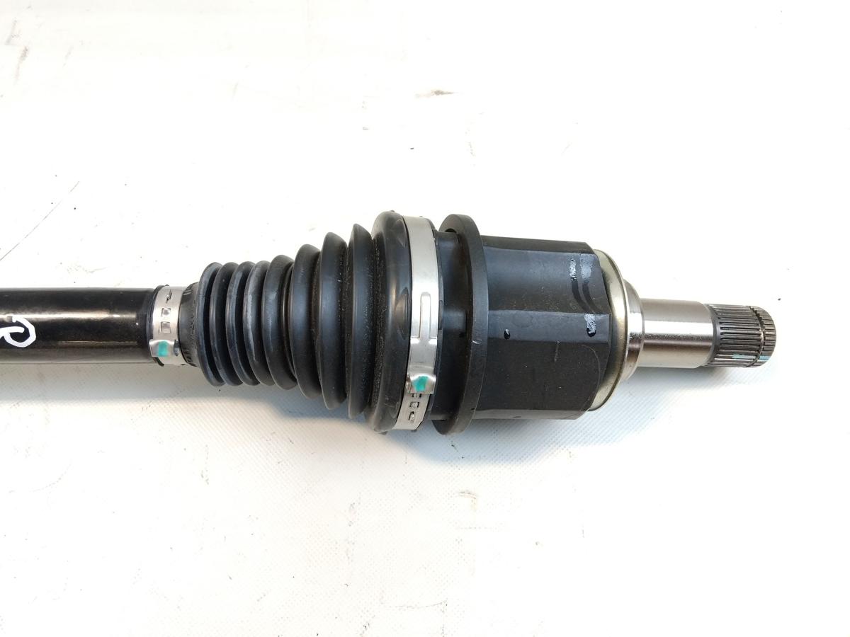 Porsche Macan 2 Turbo XAB original Antriebswelle Gelenkwelle vorn Bj.2024