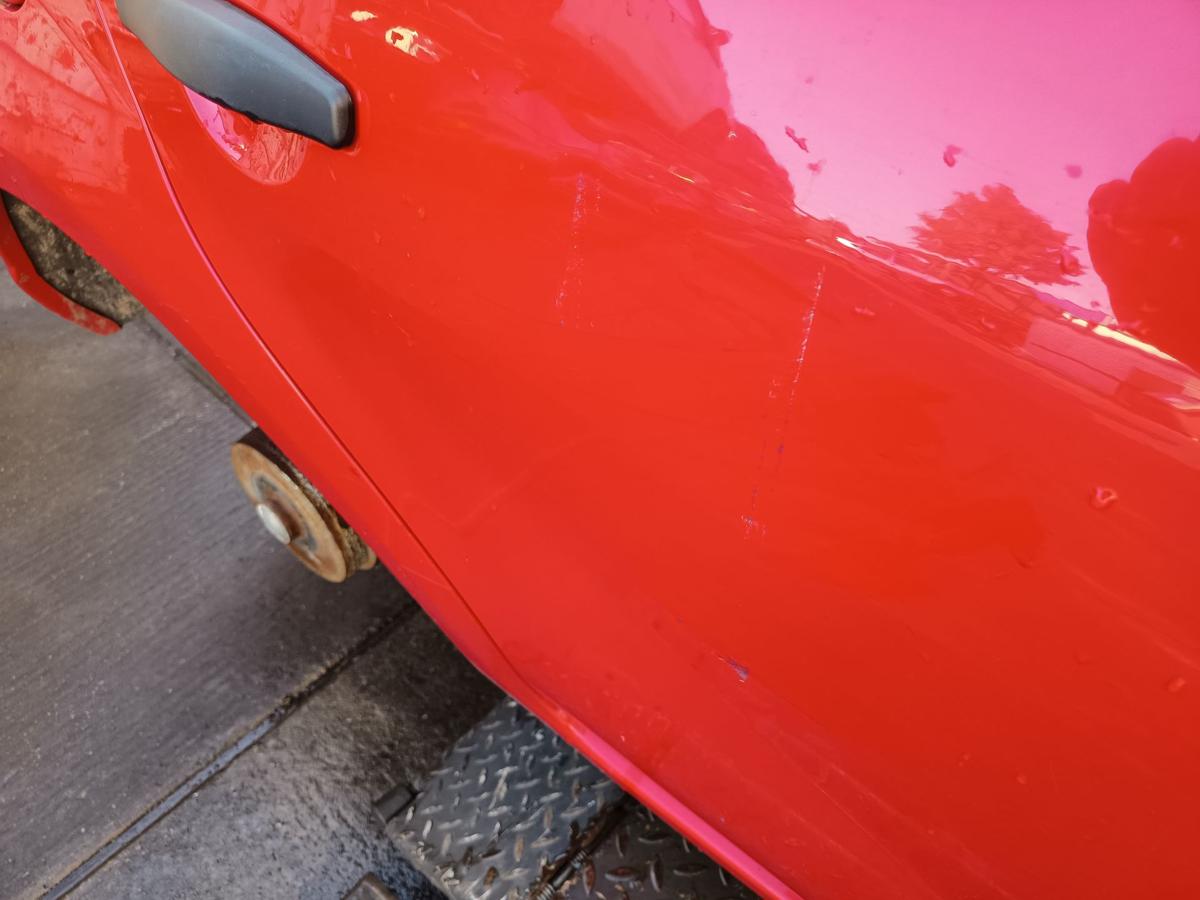 Dacia Sandero 1 BS original Tür hinten rechts Fond OV21D Red Passion Bj 2009