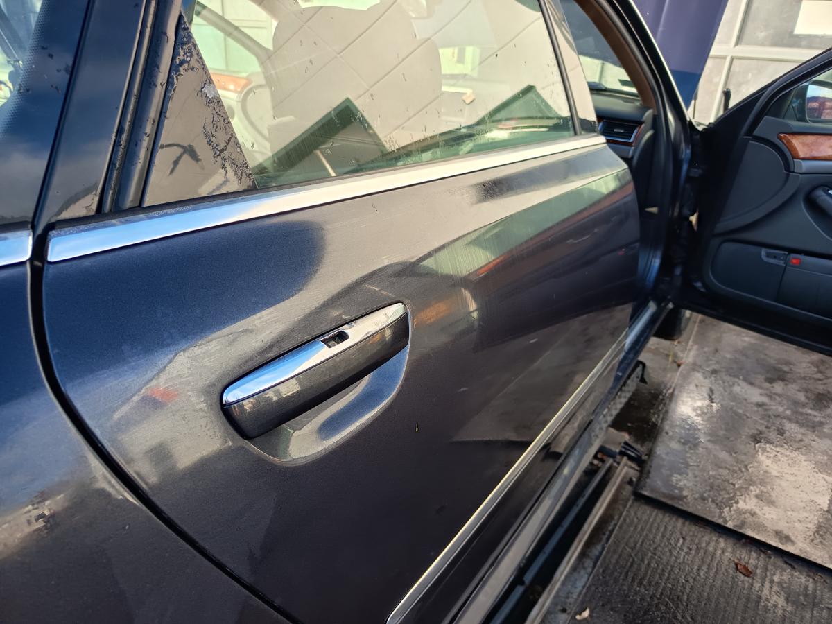 Audi A8 D3 4E original T&uuml;r hinten rechts Fond Y9B Brillantschwarz Bj 2005