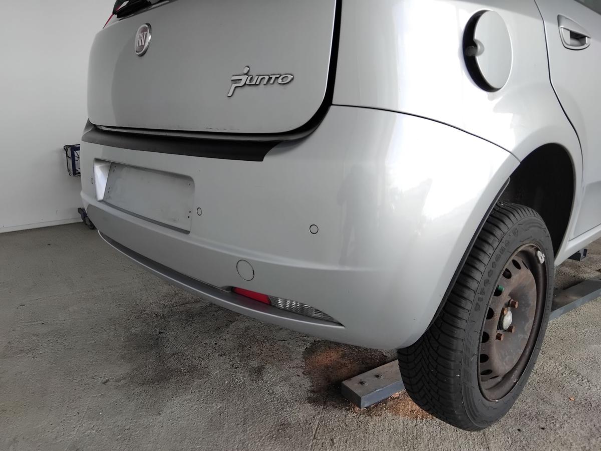 Fiat Grande Punto 199 original Stoßstange Stossfänger hinten PDC BJ2009 589/A Grigio Argento Vivo Metallic