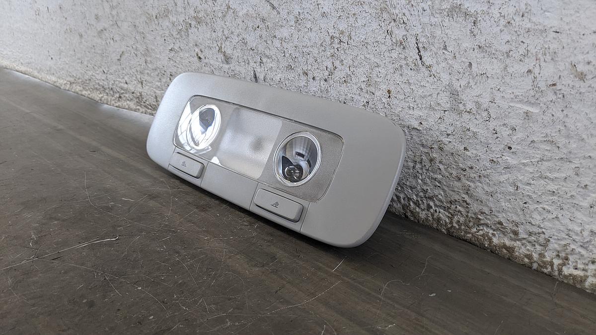 VW Jetta 1K2 Innenleuchte hinten Dachleuchte Leseleuchte 3C0947291C