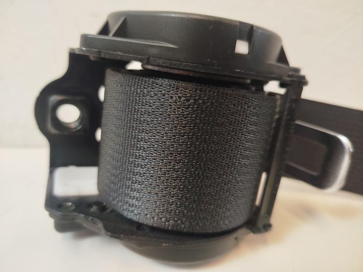 Nissan Qashqai J11 Sicherheitsgurt hinten links Gurt Anschnallgurt R&uuml;ckbank