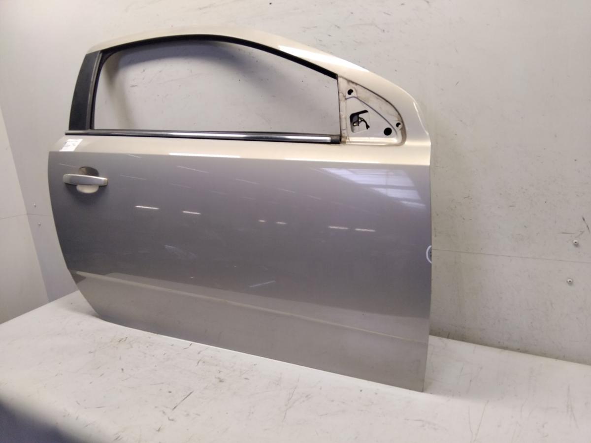 Opel Astra H GTC original T&uuml;r vorn rechts Z167 Pannacotta Metallic BJ2010