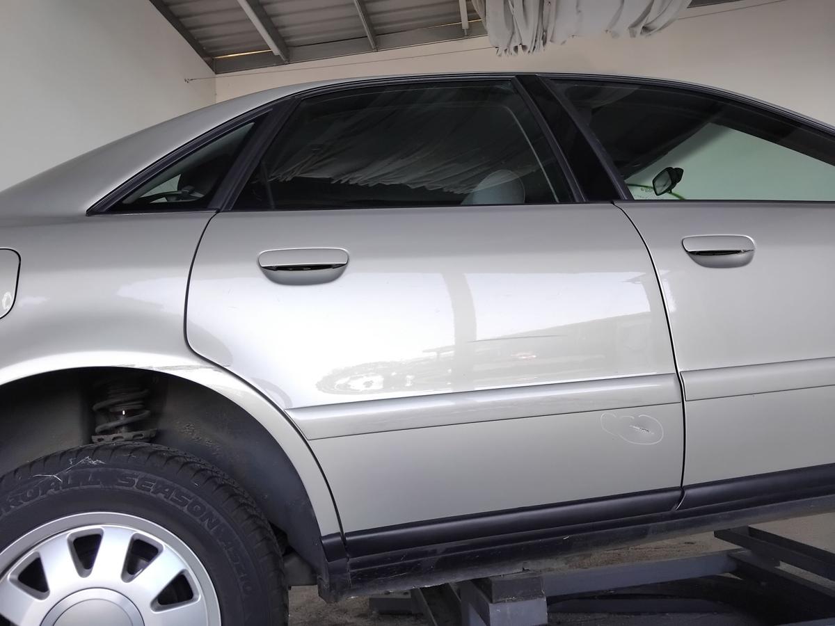 Audi A4 B5 Limousine T&uuml;r hinten rechts LY1T melangemetallic Facelift BJ1999