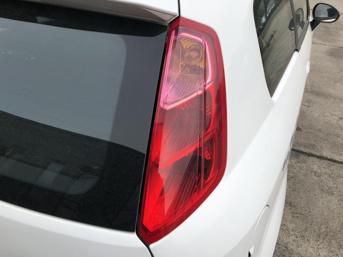 Fiat Grande Punto 199 R&uuml;ckleuchte rechts R&uuml;cklicht Heckleuchte Originalteil