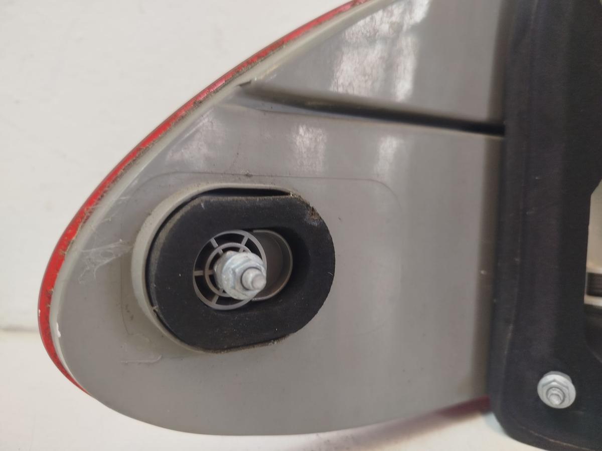 Mercedes E Klasse S211 Mopf R&uuml;ckleuchte au&szlig;en rechts R&uuml;cklicht Heckleuchte OEM