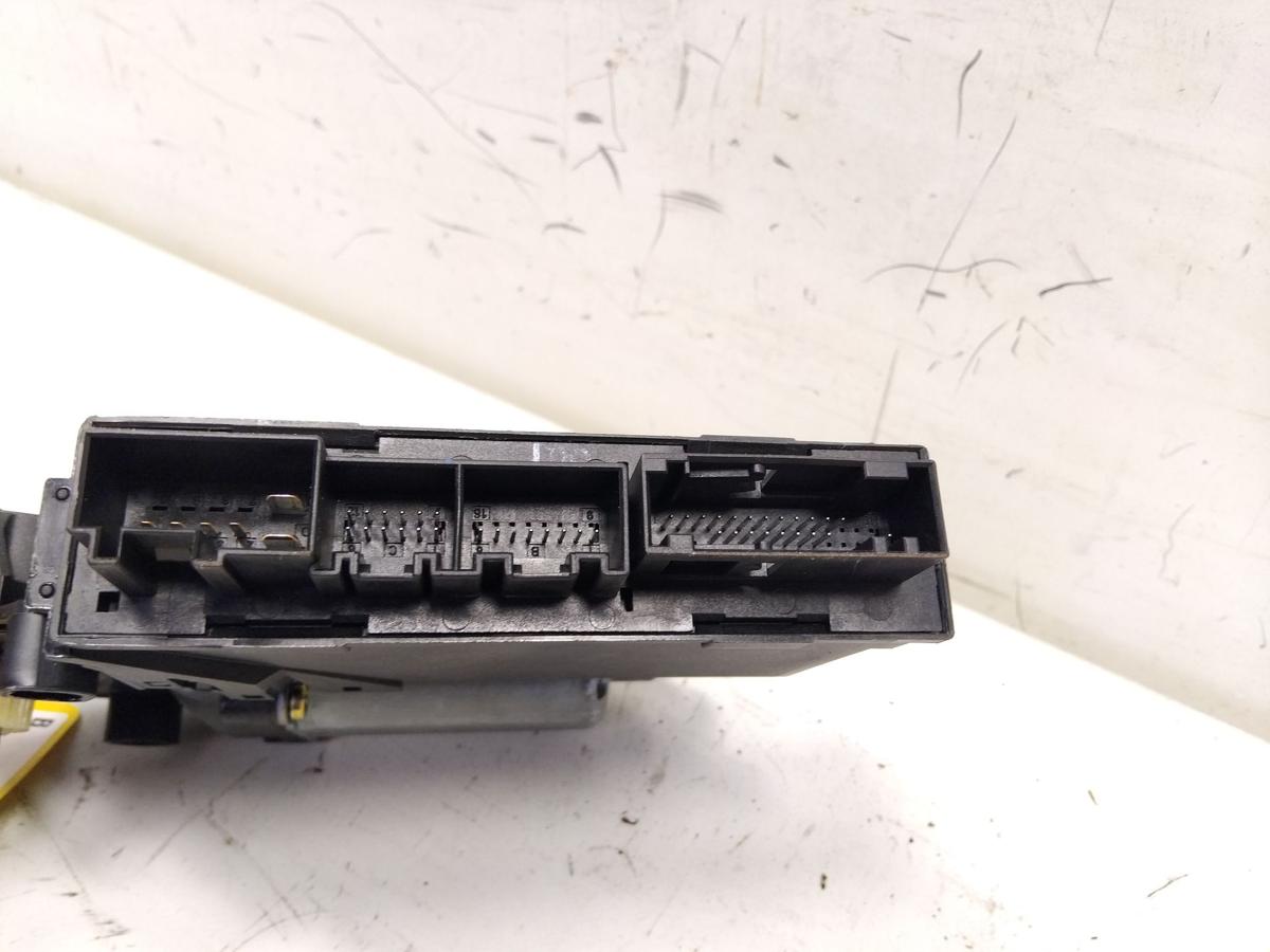Audi A4 8E B6 original Fensterhebermotor vorn rechts mit T&uuml;rsteuerger&auml;t BJ2003