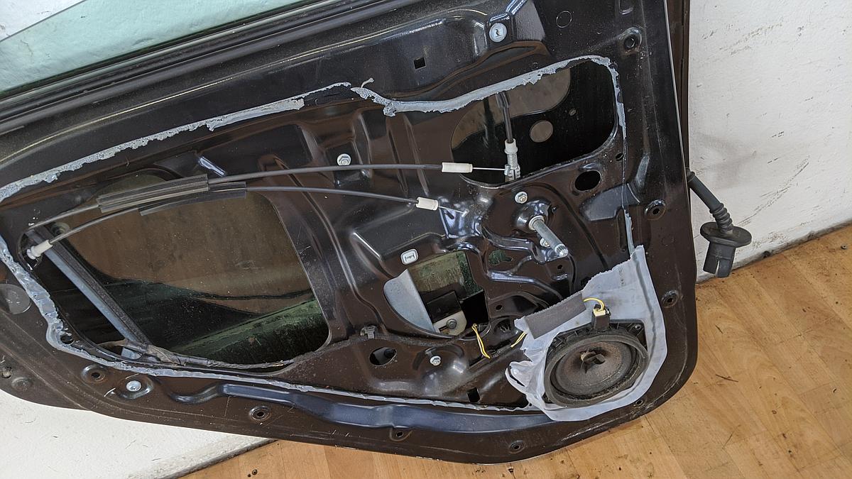 Mitsubishi Colt Z30 CZ3 Bj 2004 Tür hinten links aus einem 5-türer