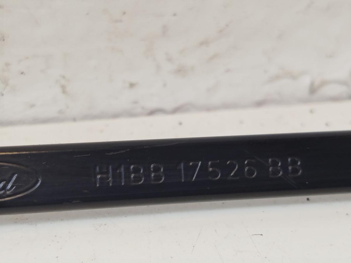 Ford Fiesta VII MK8 ab22 Wischerarm vorn rechts Scheibenwischerarm