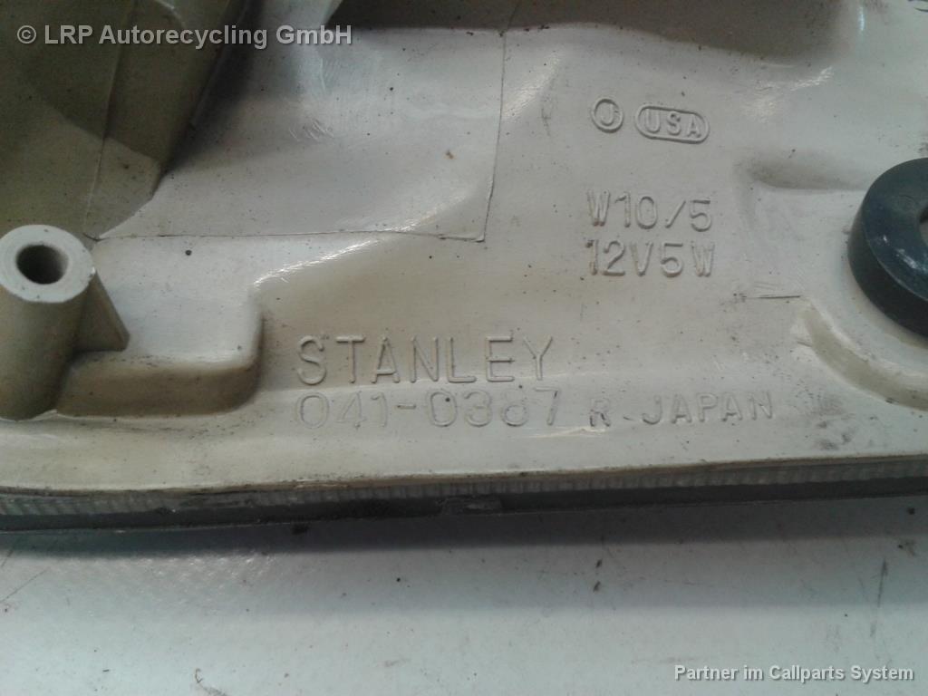 Honda Civic AG3 Standleuchte vorn rechts 0410387 STANLEY BJ1985