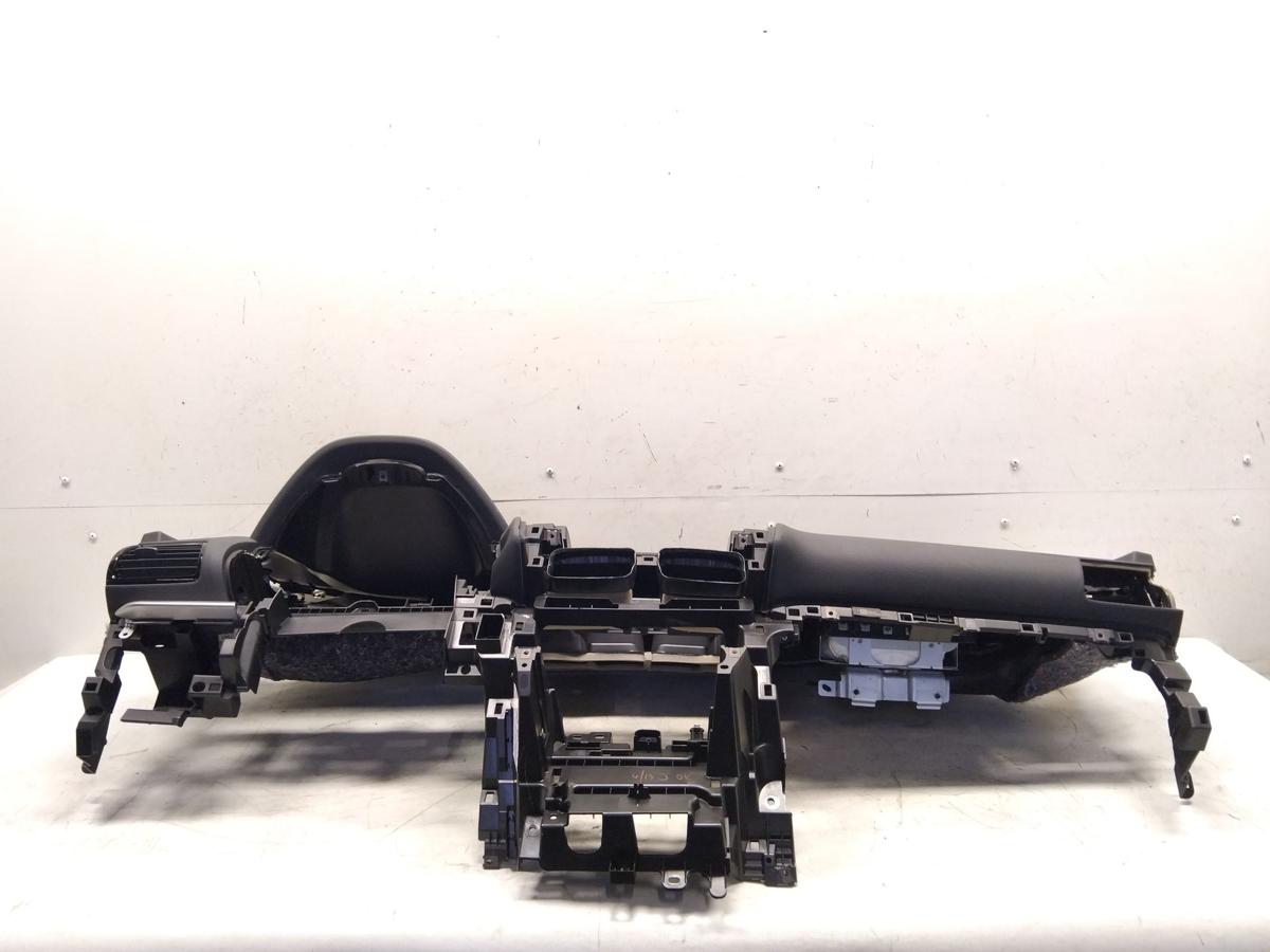 Mitsubishi Eclipse Cross original Armaturenbrett Cockpit Facelift Bj.2024