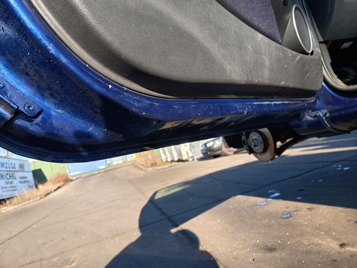 Renault Clio III orig T&uuml;r links 3trg Fahrert&uuml;r NV432 Blau Bj 2006