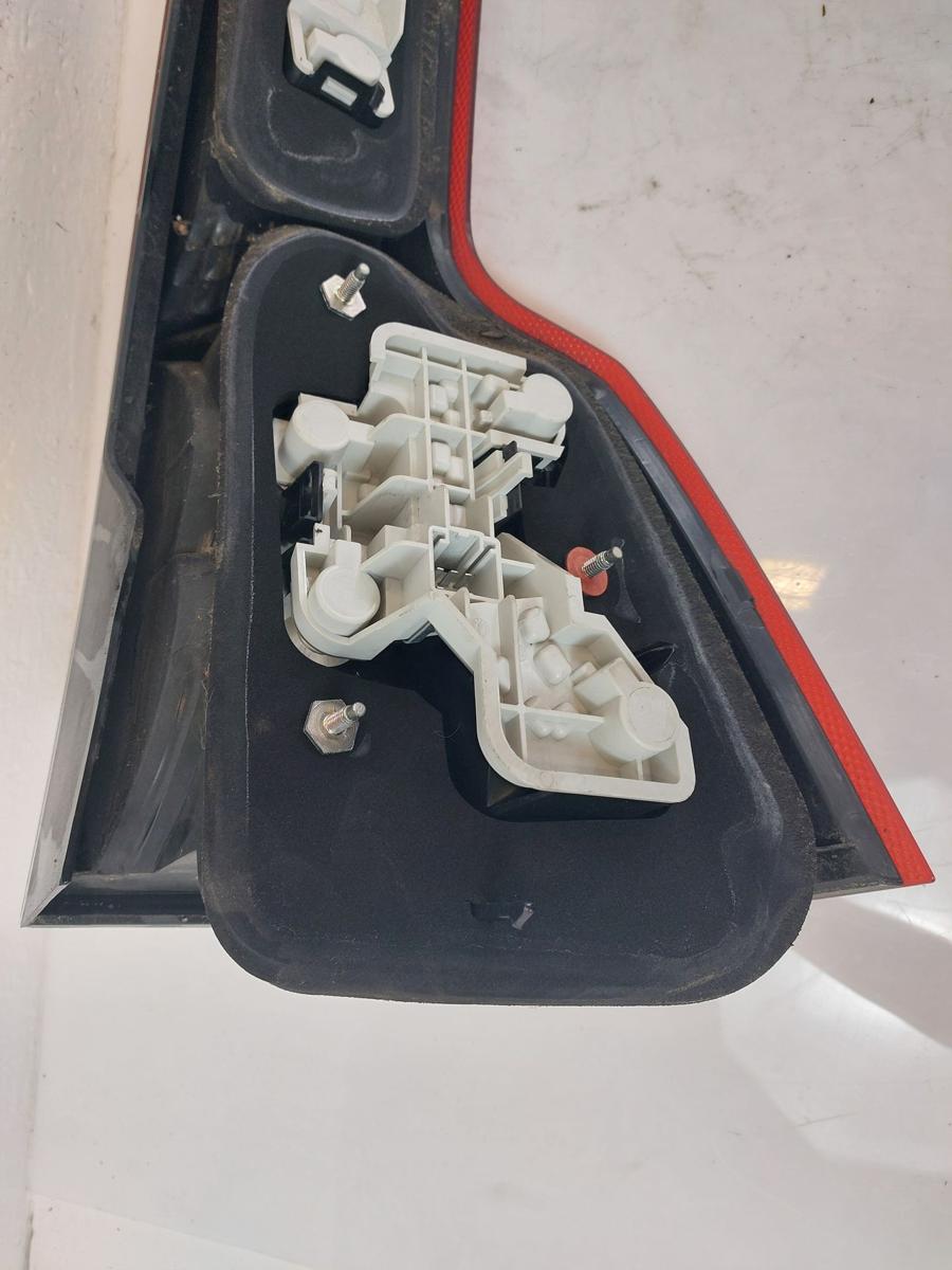 Volvo V50 M Rückleuchte Schlussleuchte Rücklicht Leuchte Lampe hinten links