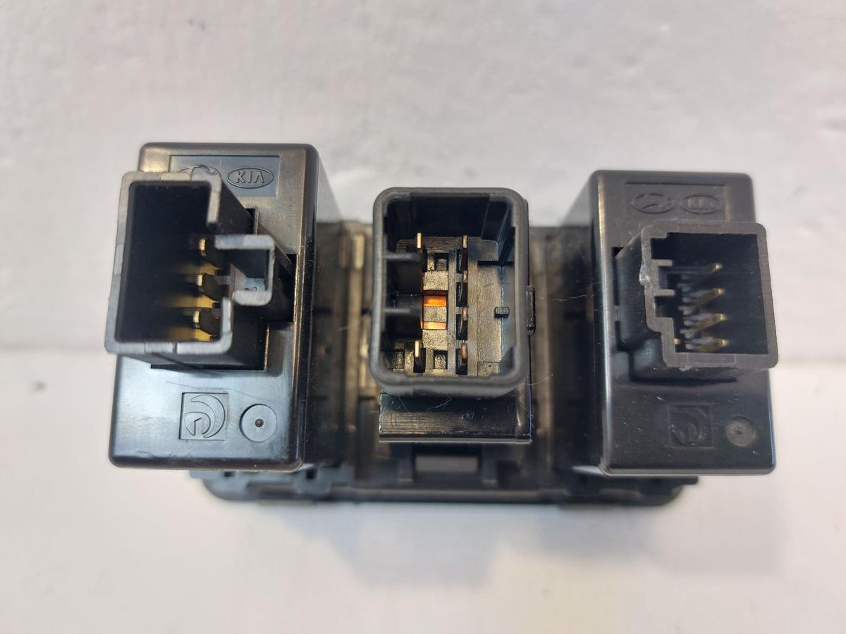 Hyundai i20 PB Schalterblock mit Regler LWR Dimmer und ESP OEM