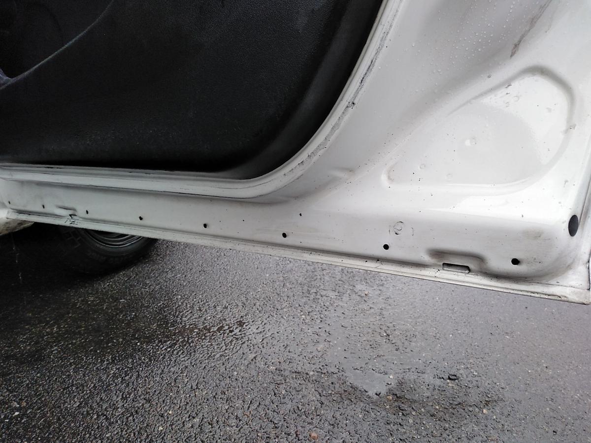 Opel Combo D Tür vorn rechts Beifahrertür polarweiss 249 Bj.2014