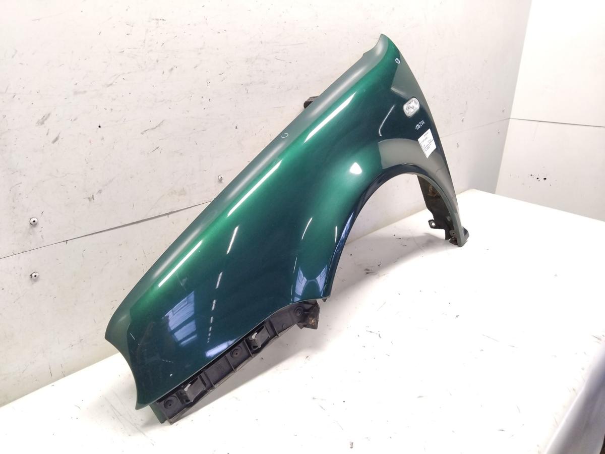 VW Golf 4 1J original Kotfl&uuml;gel vorn links LC6M Brightgreen BJ2003