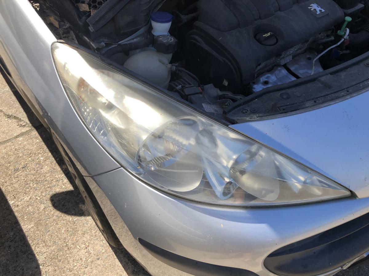 Peugeot 207 WA WC Scheinwerfer rechts Hauptscheinwerfer Halogen Valeo Tr&uuml;b OEM