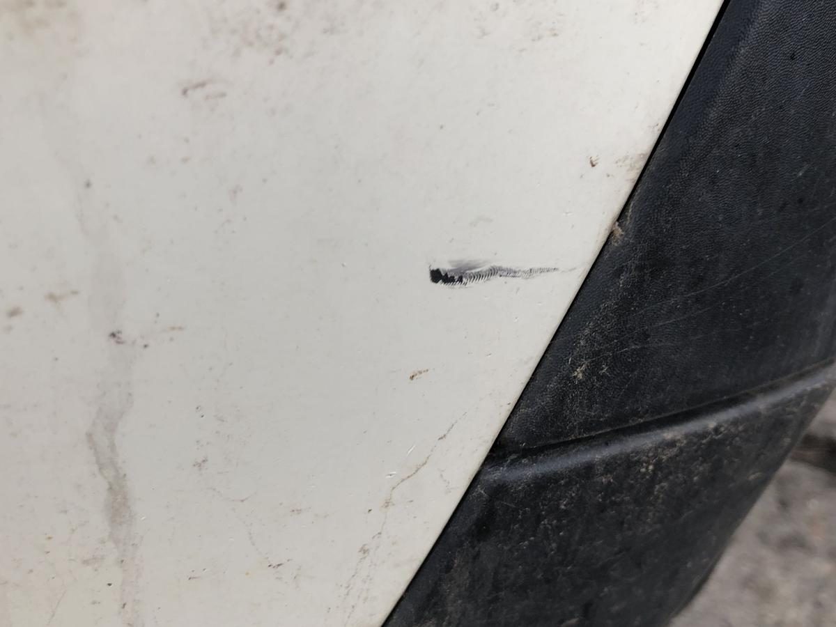 BMW Mini R56 Sto&szlig;f&auml;nger vorne Bumper Stossstange PEPPER WHITE Nebelscheinwerfer