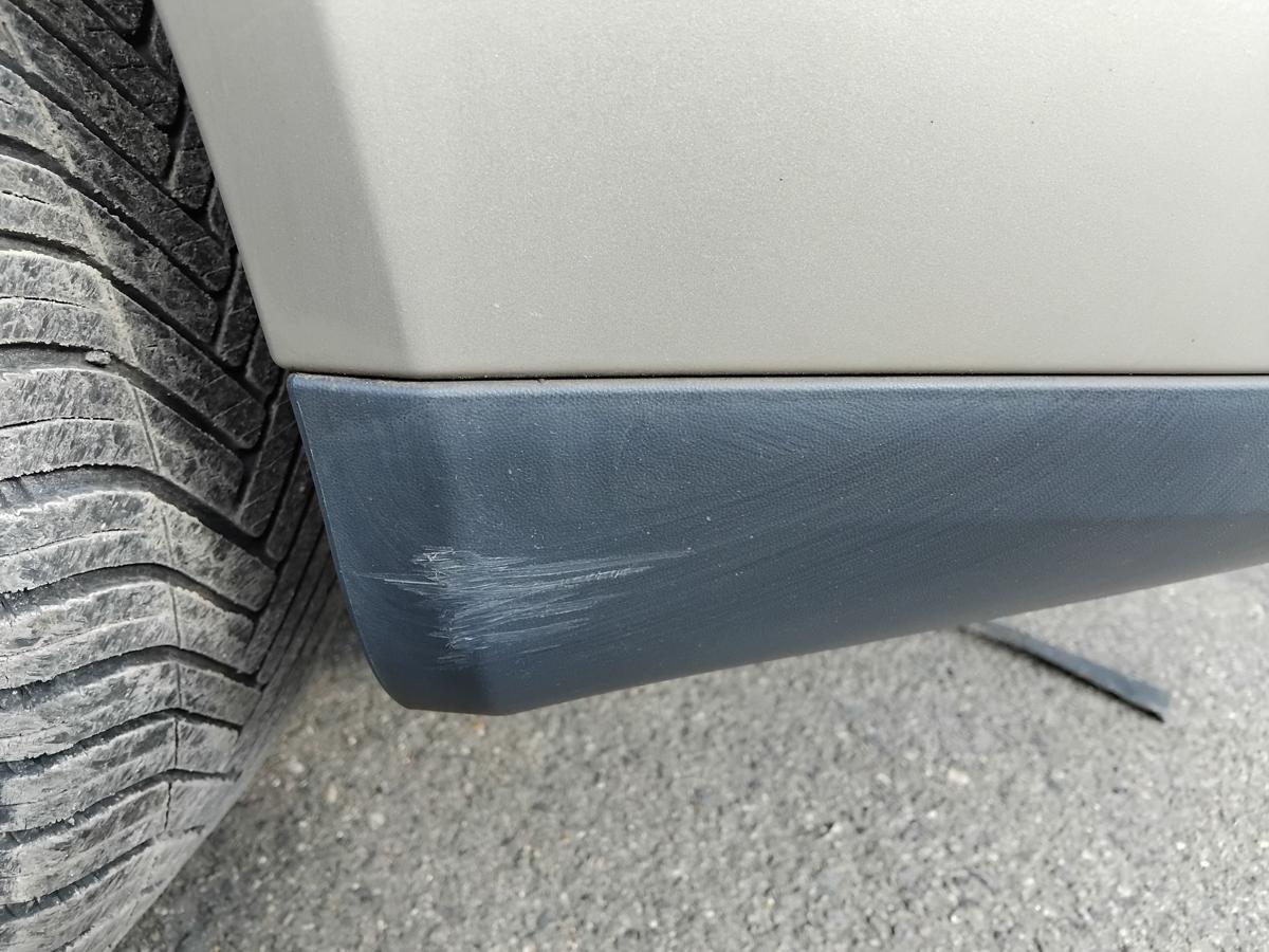 Skoda Octavia II 1Z original Sto&szlig;f&auml;nger Sto&szlig;stange vorn BJ2006 LF8F saharabeigemetallic