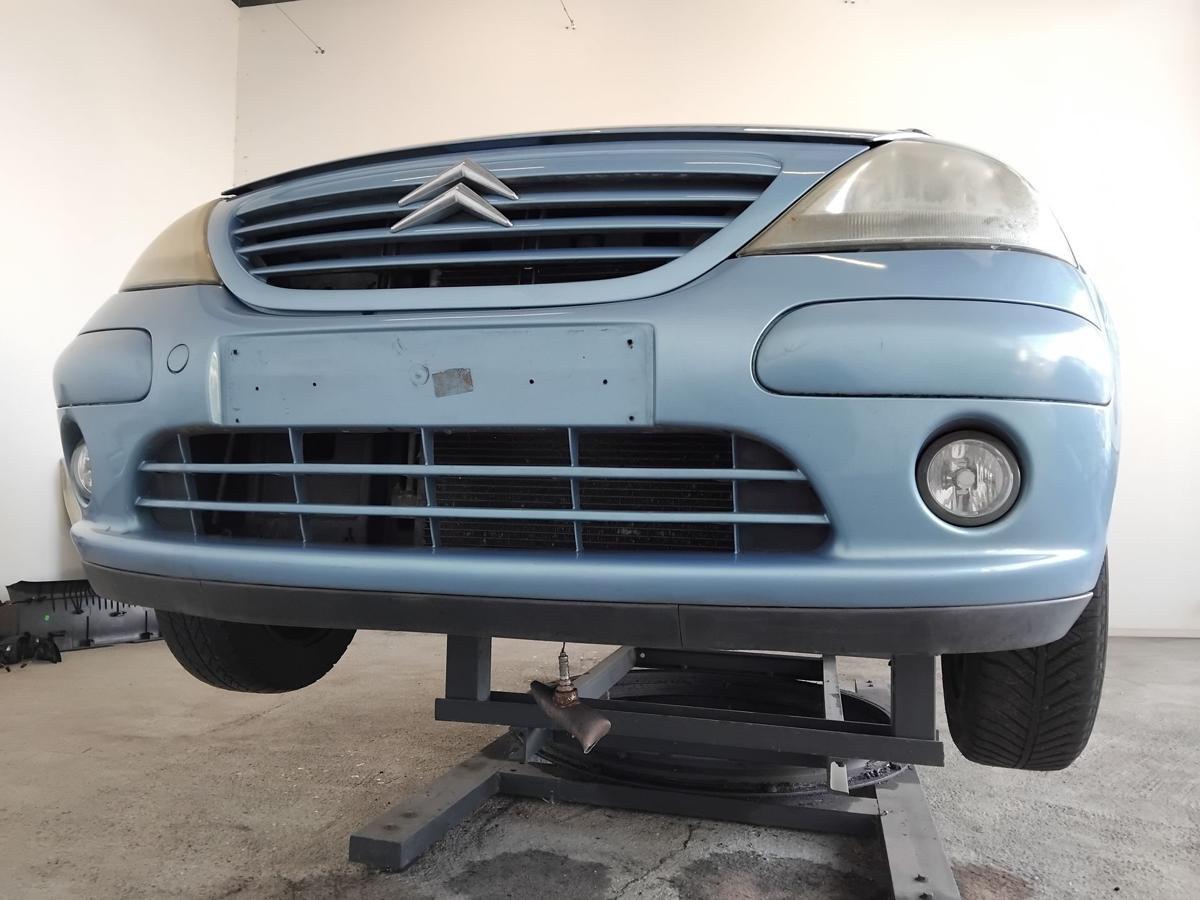 Citroen C3 original Sto&szlig;f&auml;nger Sto&szlig;stange vorn KMY Lucia Blau Metallic BJ2005