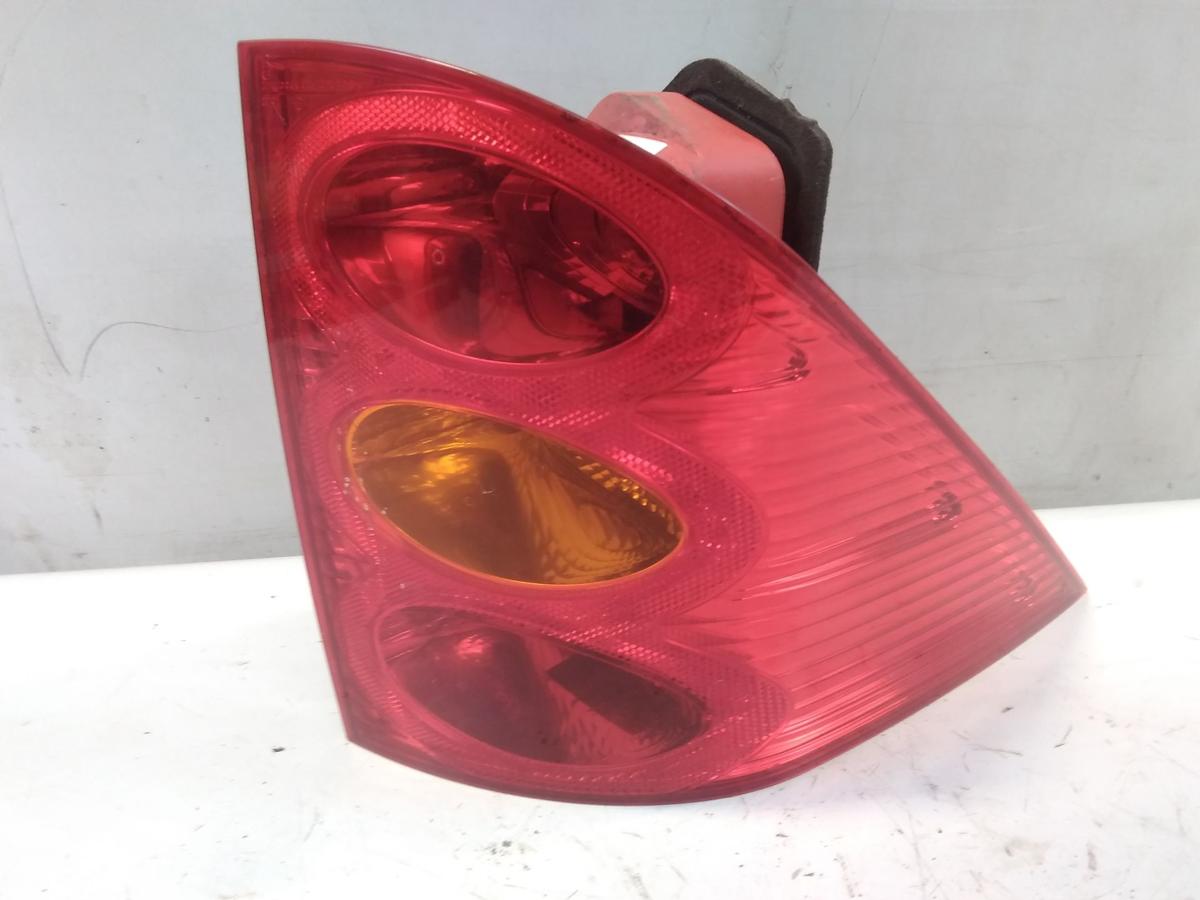 Peugeot 1007 original R&uuml;ckleuchte Schlussleuchte links BJ2007