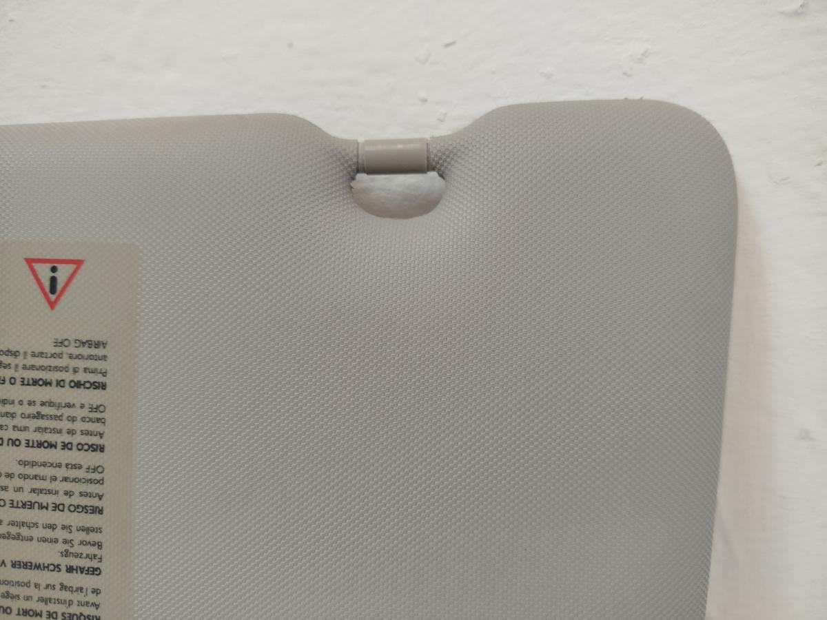 Renault Megane III 3 Sonnenblende vorn rechts mit Spiegel Fahrerseite grau beige