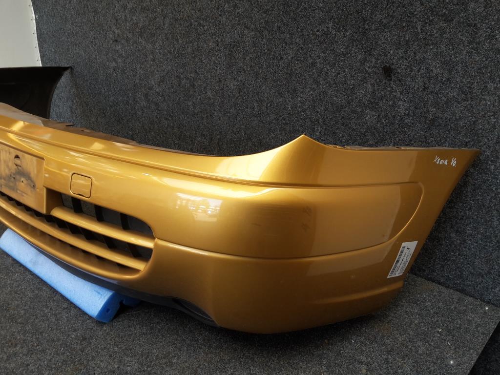 Citroen Xsara N7 BJ 2000 Stoßstange vorn Stoßfänger 00-06