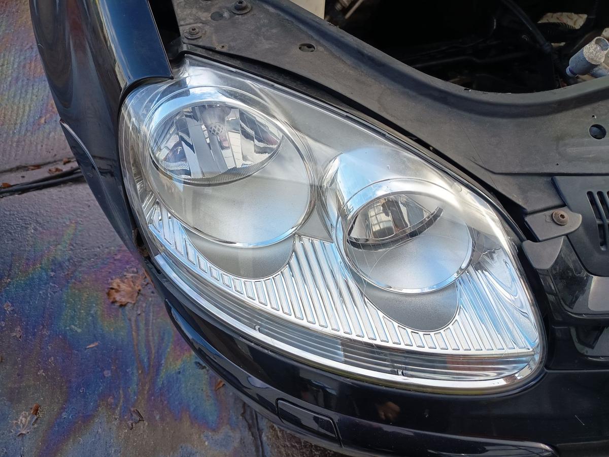 VW Golf V original Scheinwerfer rechts Halogen Bj 2007