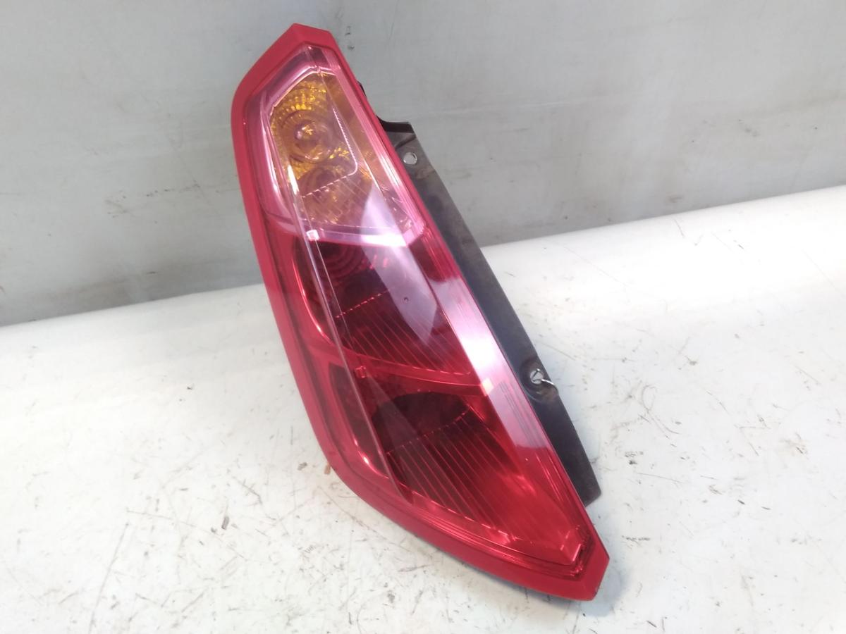 Fiat Grande Punto 199 original R&uuml;ckleuchte Schlussleuchte links BJ2009