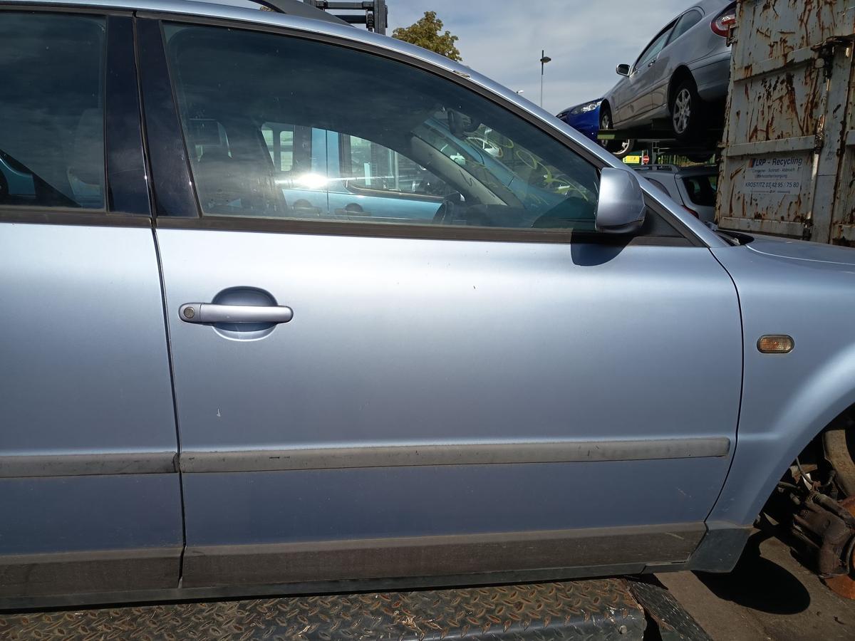 VW Passat Variant 3B orig T&uuml;r vorn rechts LL5Y Blau bis Bj 2000