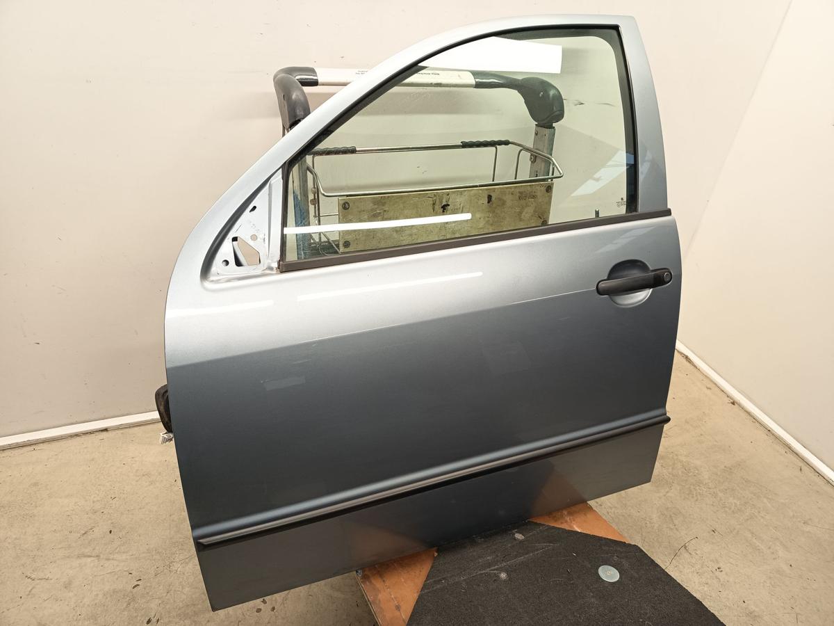 Skoda Fabia 6Y original T&uuml;r vorne links LF7U Stone Grey Metallic Baujahr 2004