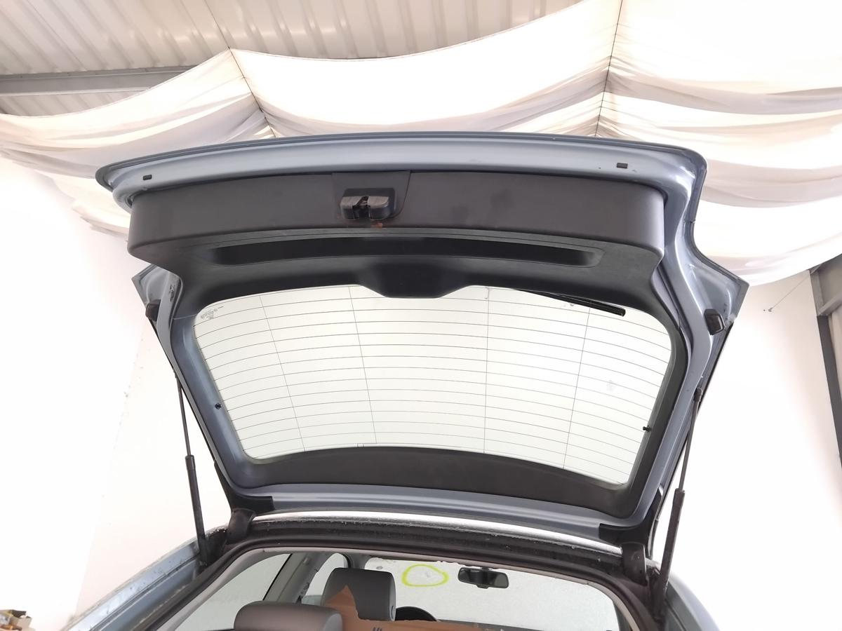 Audi A3 8P Heckklappe 3-t&uuml;rig LY5J Liquidblaumetallic inkl. Scheibe BJ2007