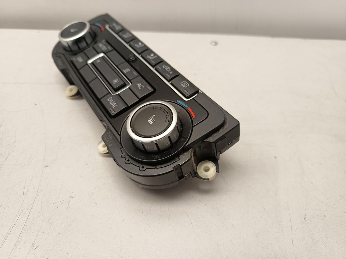 VW Golf VI 5K Bj 2009 original Heizungsbetätigung Klimabedienteil 5K0907044BF