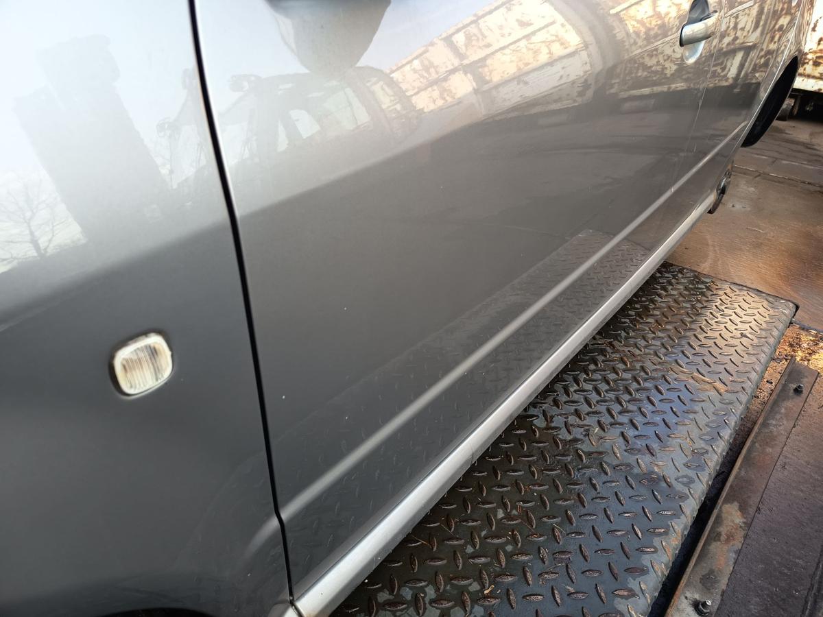 Skoda Fabia 6Y original T&uuml;r vorn links Fahrer F8H Capuccinobeige Bj 2007