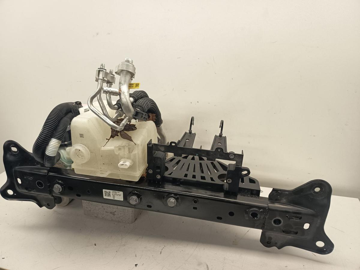 Tesla Model 3 orig W&auml;rmetauscher Klima mit vorn 152300300B Baujahr 2022